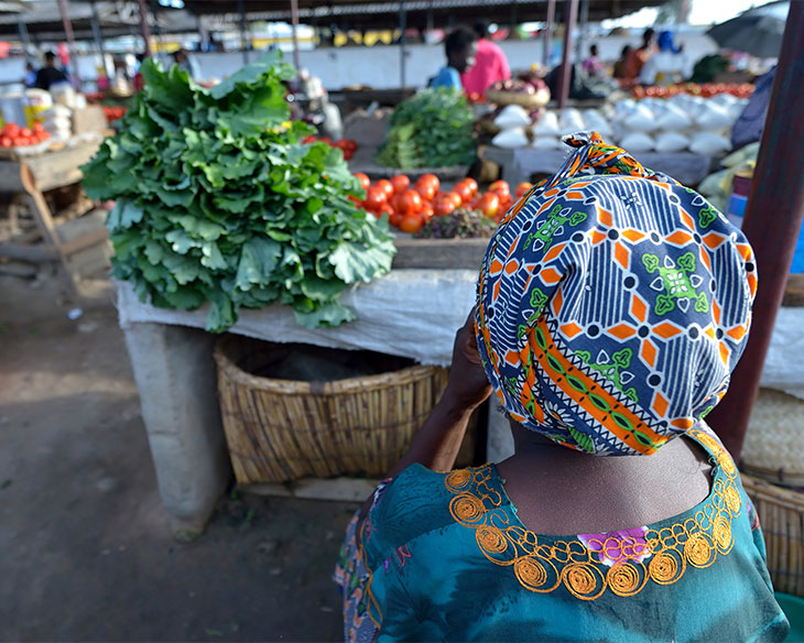 woman in African market